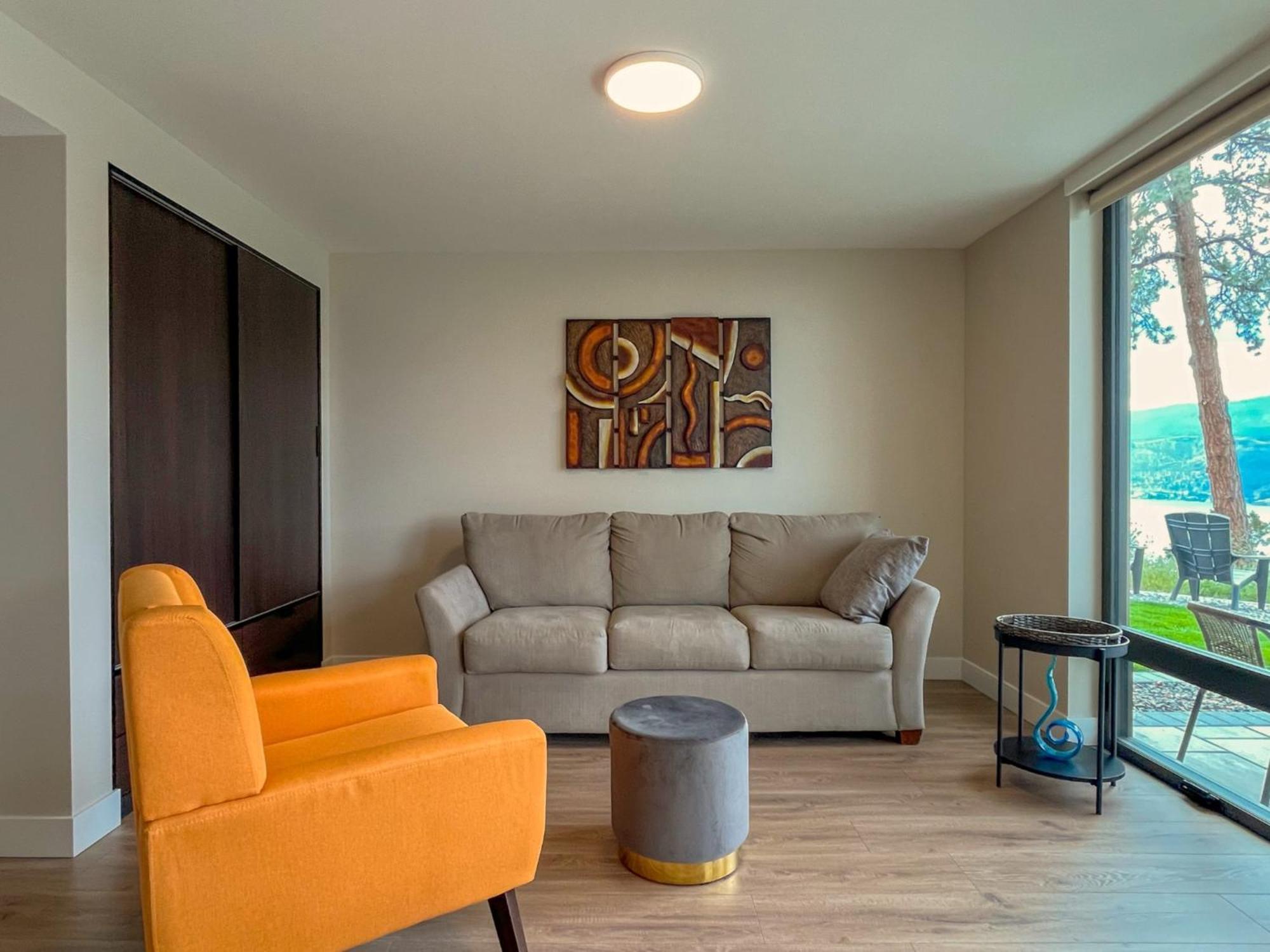 Kelowfornia Lakeview Retreat Kelowna Dış mekan fotoğraf